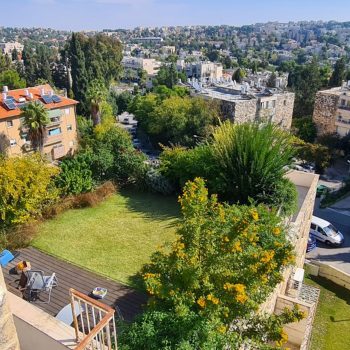גג שהוקם בירושלים על ידי חברת גגות ירוקים נוי בעמ - תמונה באדיבות החברה